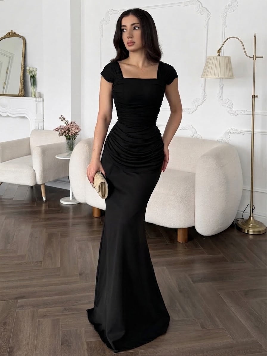 Schlichtes Wellenkleid